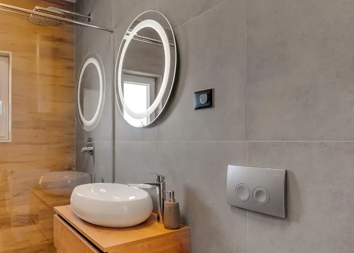 Deluxe Skyline - Fantastic Sea View Near The
